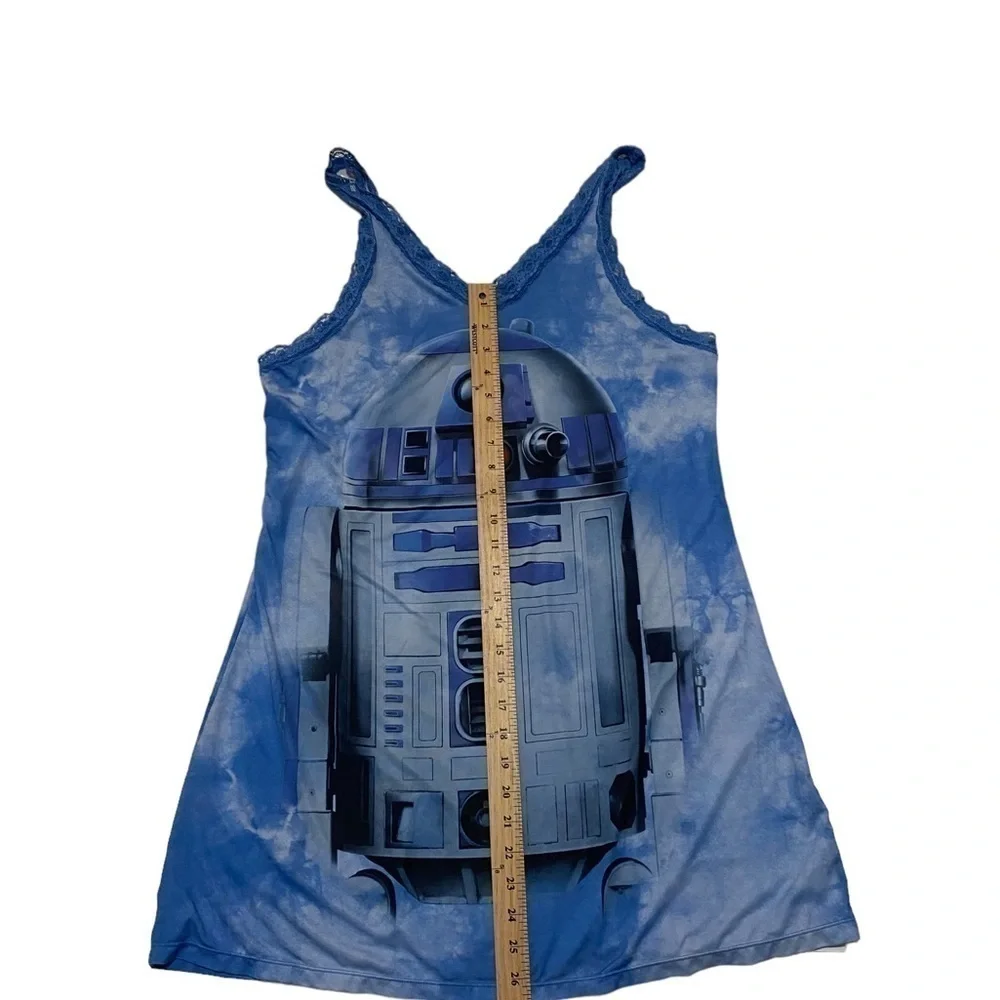 Star Wars gown size‎ large (12-14)